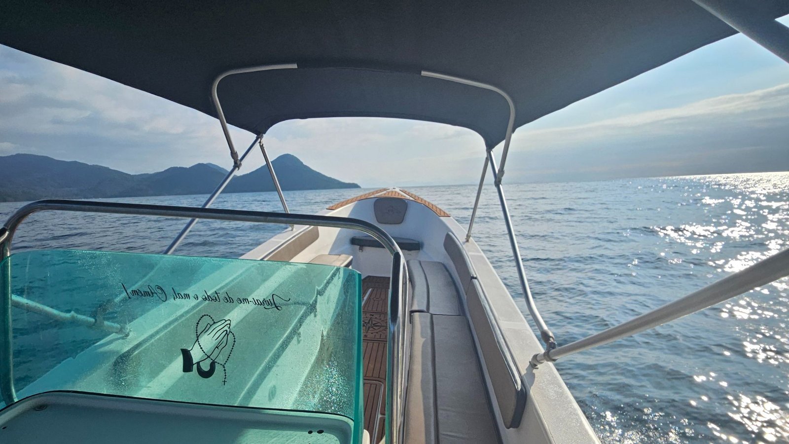 🌊 Descubra os Melhores Passeios de Lancha Privativos em Angra dos Reis e Ilha Grande